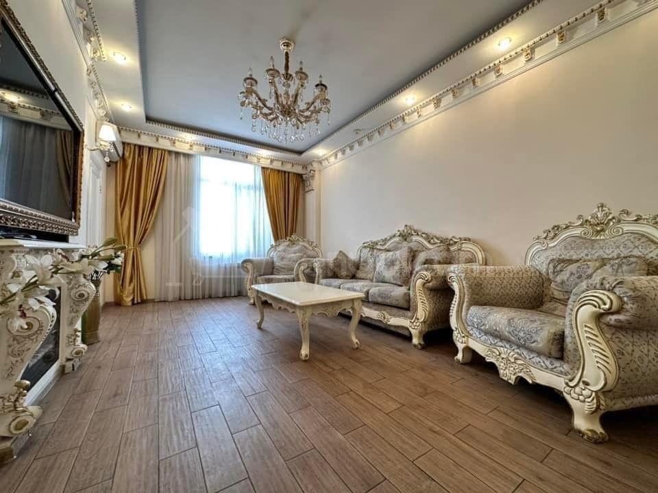 3 Սենյականոց Բնակարան Նորակառույցում, 80քմ, 6/12 հարկ, Կապիտալ Վերանորոգված, Կահավորված, Արևկող