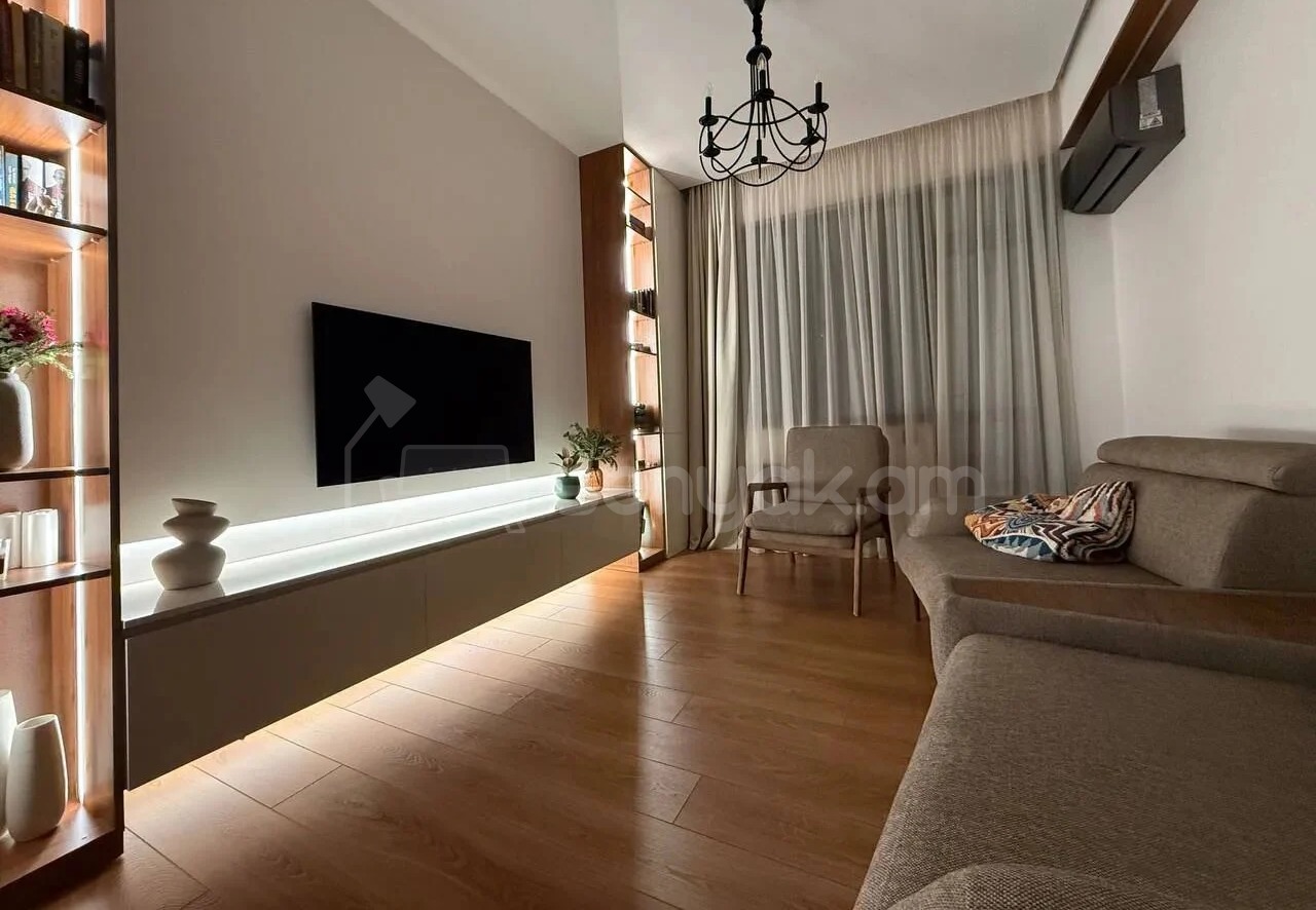 2 Սենյականոց Բնակարան Նորակառույցում, 77քմ, 12/21 հարկ, Կապիտալ Վերանորոգված