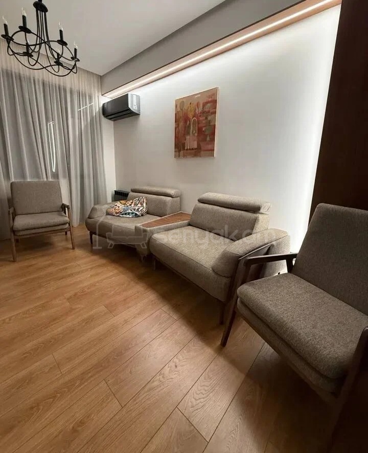 2 Սենյականոց Բնակարան Նորակառույցում, 77քմ, 12/21 հարկ, Դիզայներական Վերանորոգված