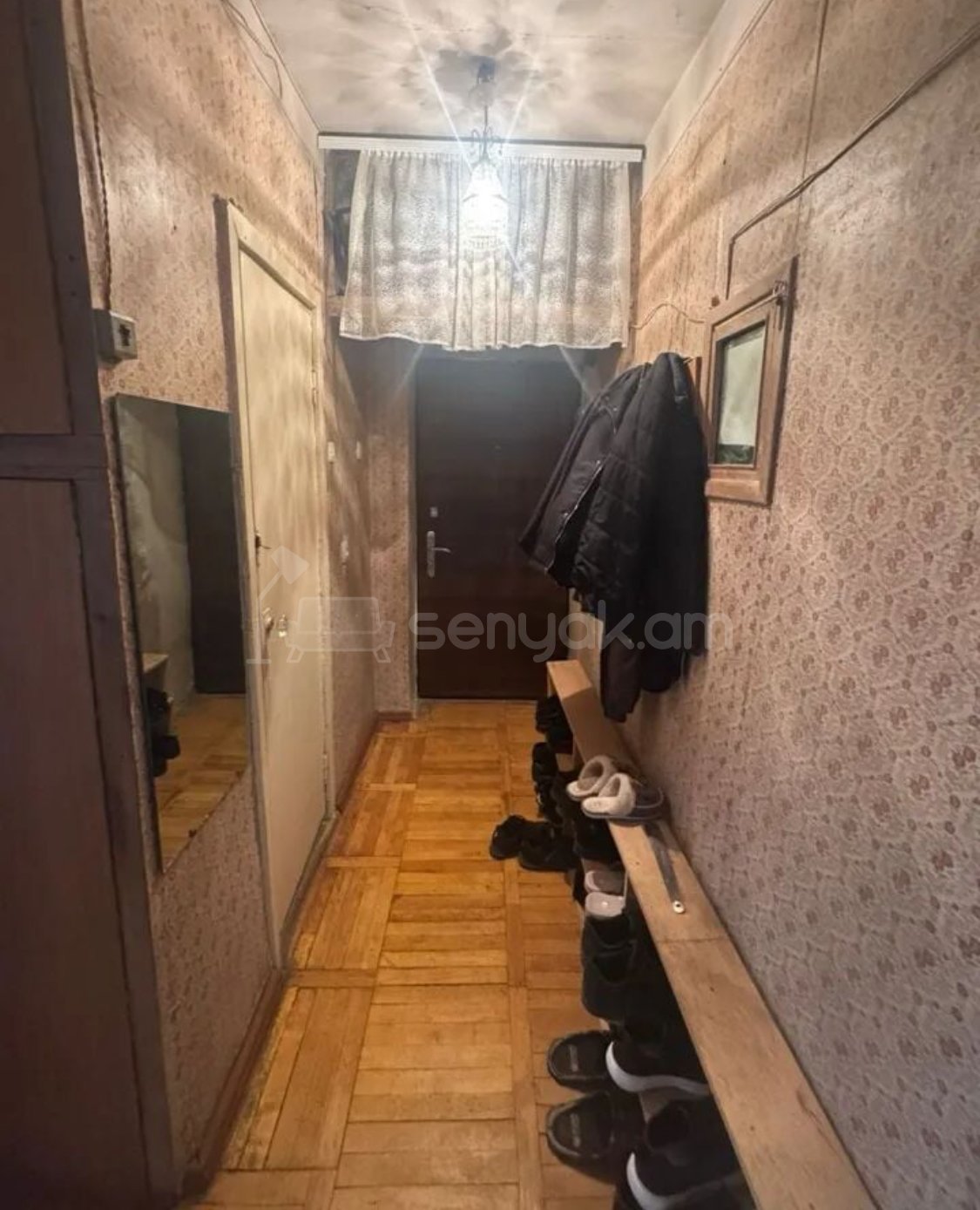 2 Սենյականոց Բնակարան Քարե Շենքում, 45քմ, 3/5 հարկ, Նորմալ Վիճակում, Կահավորված, Արևկող