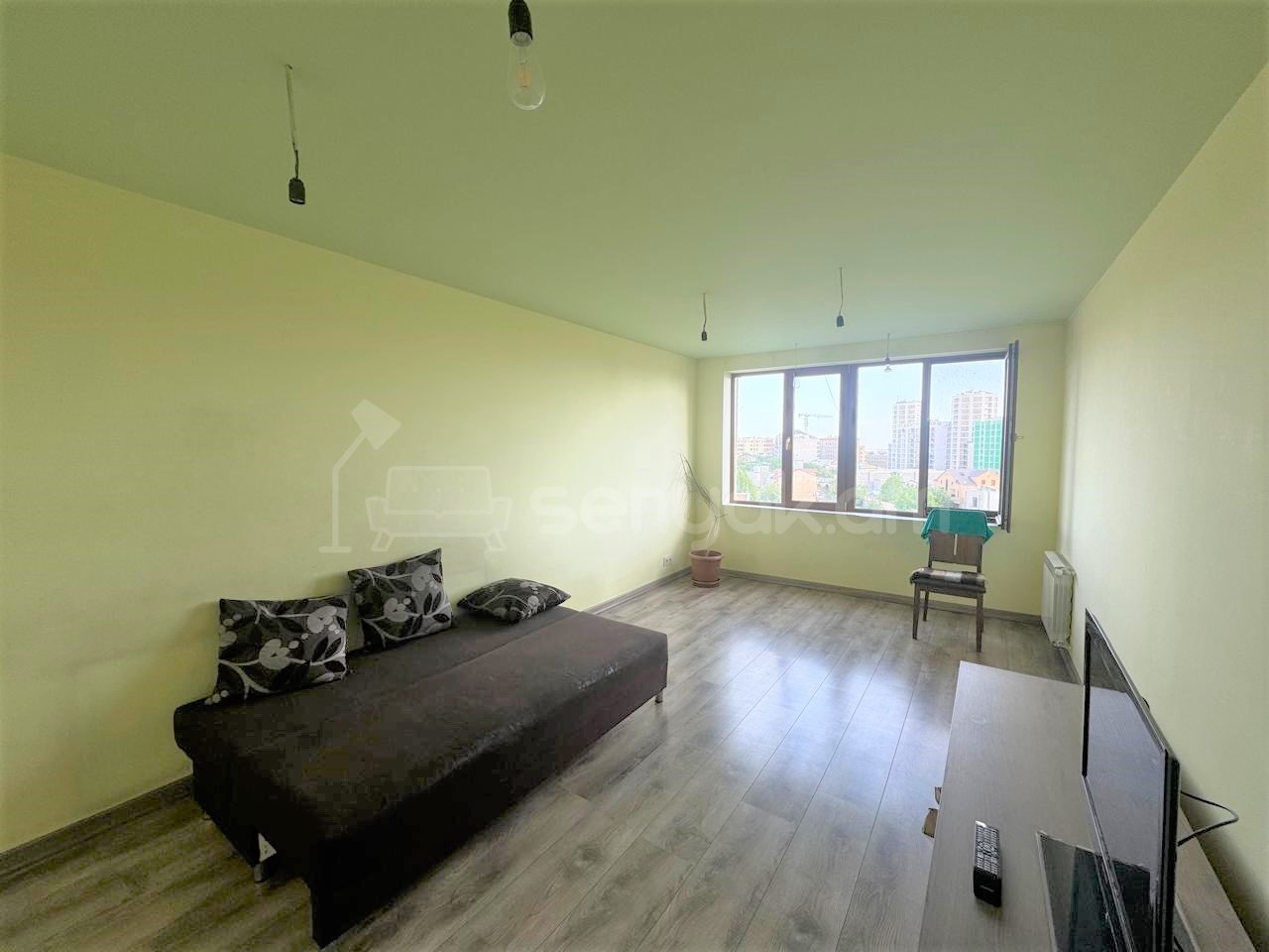 6 Սենյականոց Բնակարան, 235քմ, 5/6 հարկ, Կապիտալ Վերանորոգված, Կահավորված, Արևկող