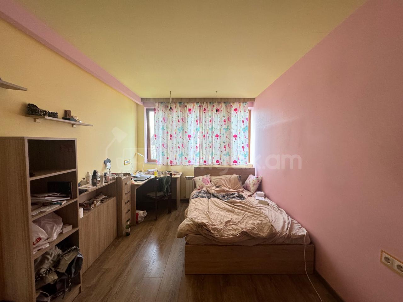 6 Սենյականոց Բնակարան, 235քմ, 5/6 հարկ, Կապիտալ Վերանորոգված, Կահավորված, Արևկող