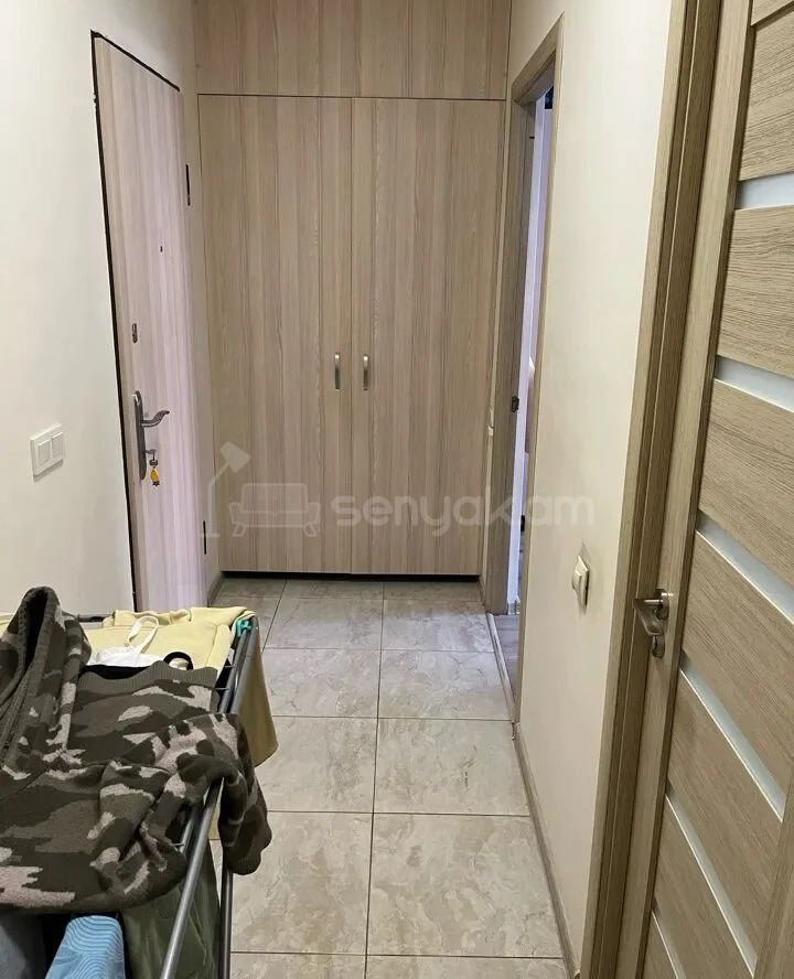 3 Սենյականոց Բնակարան Քարե Շենքում, 49քմ, 2/4 հարկ, Կապիտալ Վերանորոգված