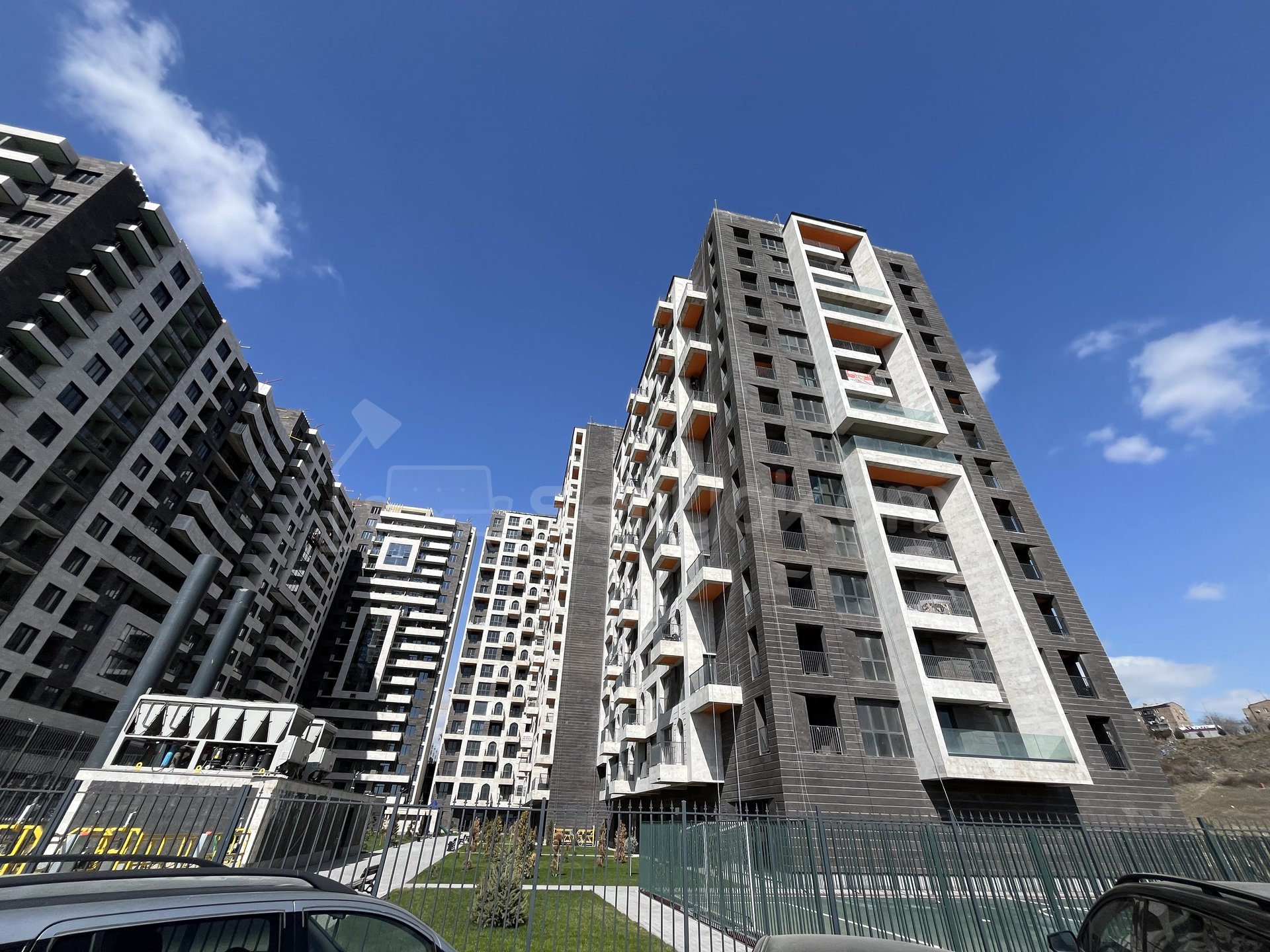 2 Սենյականոց Բնակարան Նորակառույցում, 62քմ, 16/18 հարկ, Զրոյական Վիճակում