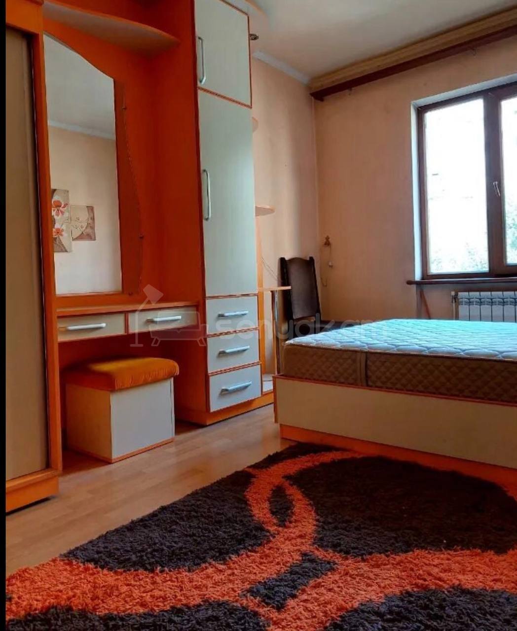 4 Սենյականոց Բնակարան, 90քմ, 3/9 հարկ, Նորմալ Վիճակում