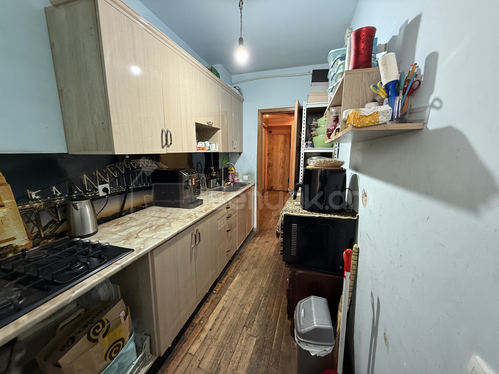 2 Սենյականոց Բնակարան Քարե Շենքում, 45քմ, 1/5 հարկ, Նորմալ Վիճակում