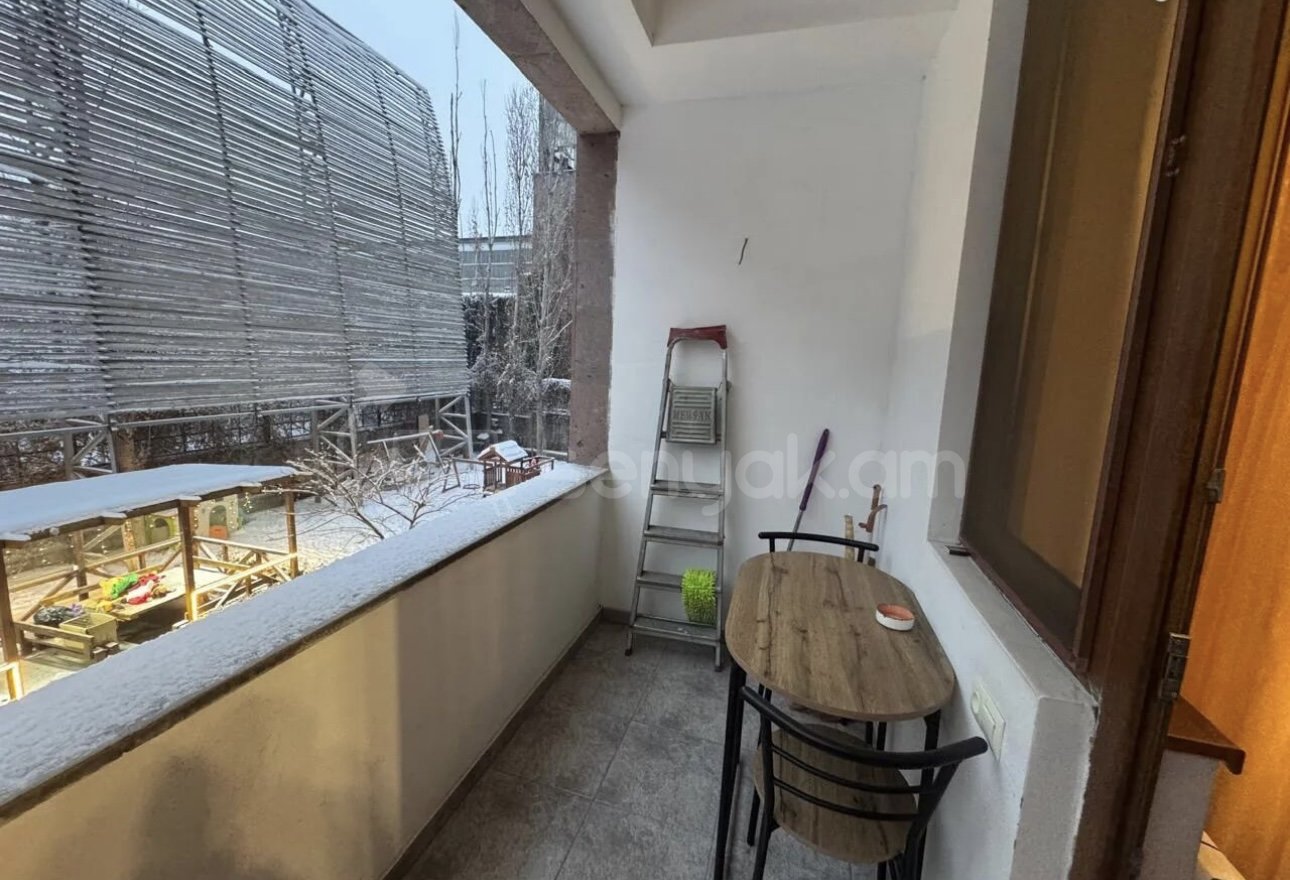 2 Սենյականոց Բնակարան, 48քմ, 2/10 հարկ, Կապիտալ Վերանորոգված, Կահավորված