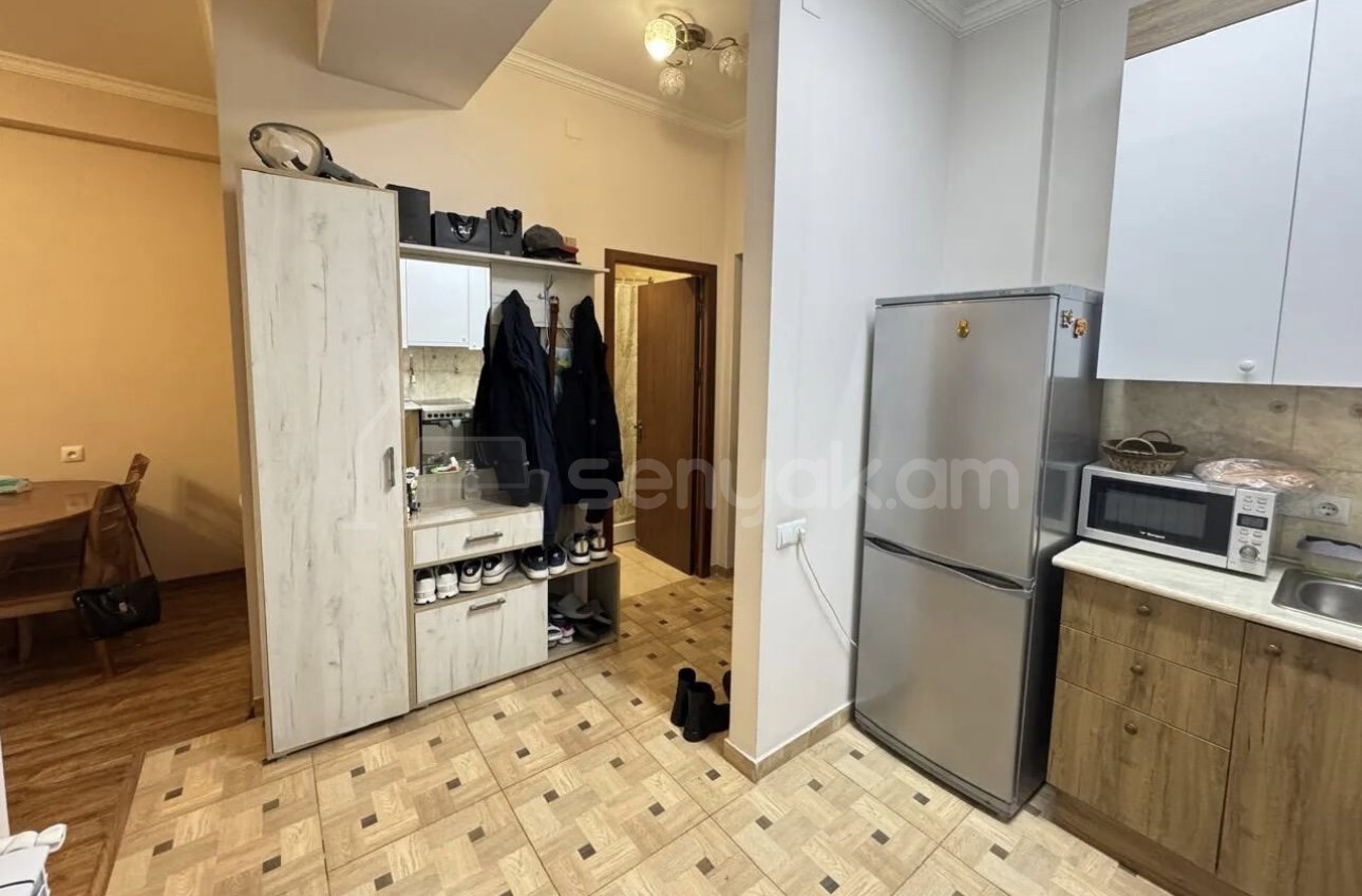 2 Սենյականոց Բնակարան, 48քմ, 2/10 հարկ, Կապիտալ Վերանորոգված, Կահավորված