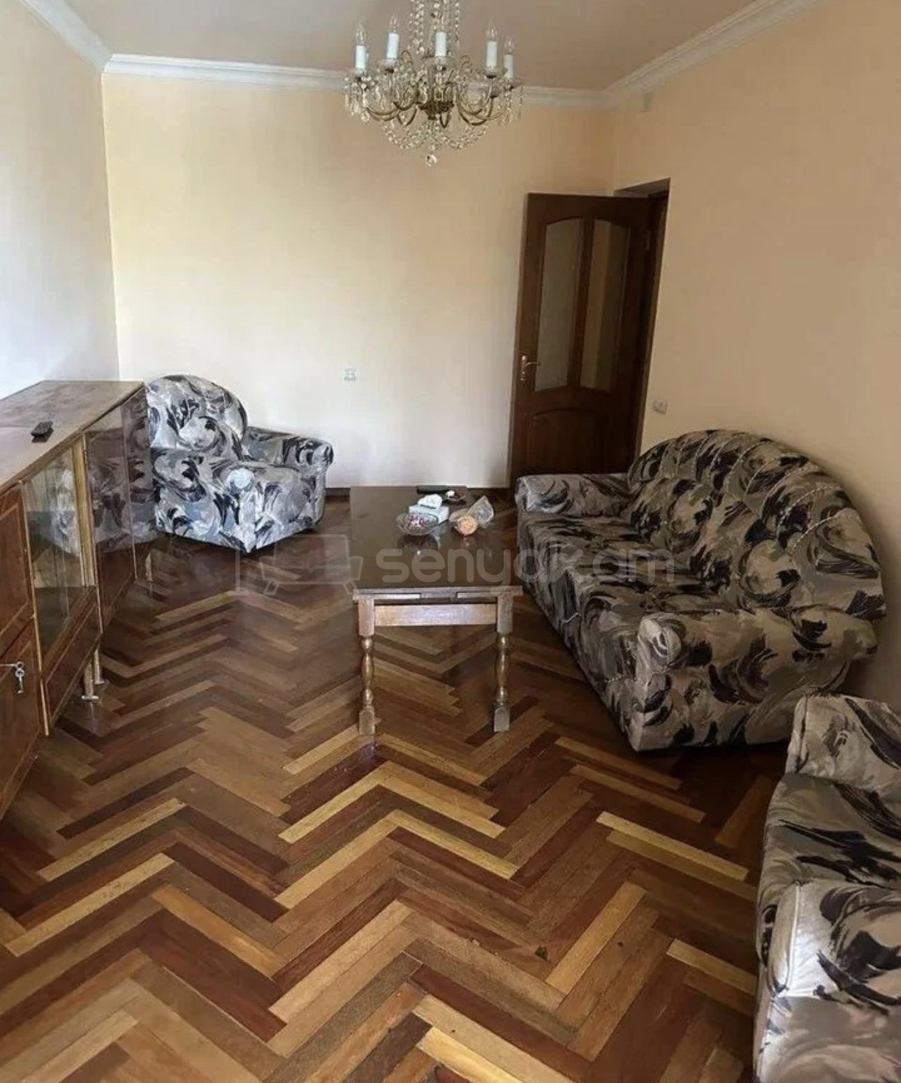 1 Սենյականոց Բնակարան Քարե Շենքում, 55քմ, 2/5 հարկ, Դիզայներական Վերանորոգված, Կահավորված