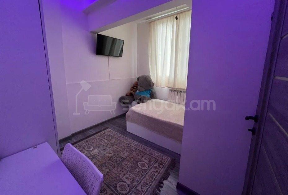 3 Սենյականոց Բնակարան, 80քմ, 2/13 հարկ, Կապիտալ Վերանորոգված