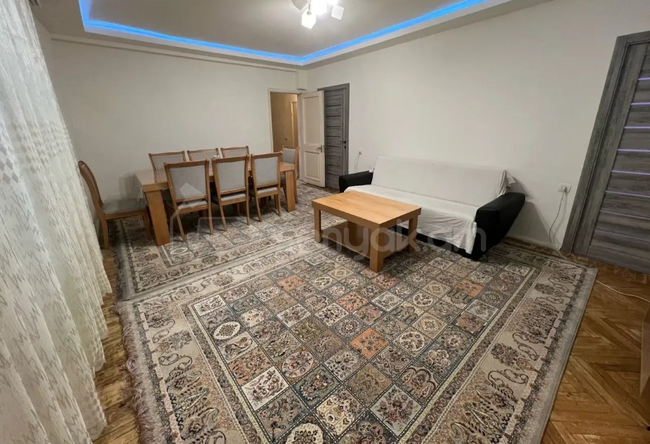 3 Սենյականոց Բնակարան, 80քմ, 2/13 հարկ, Կապիտալ Վերանորոգված