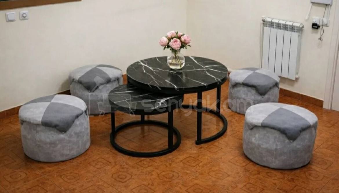 3 Սենյականոց Բնակարան Քարե Շենքում, 80քմ, 1/5 հարկ, Նորմալ Վիճակում, Կահավորված