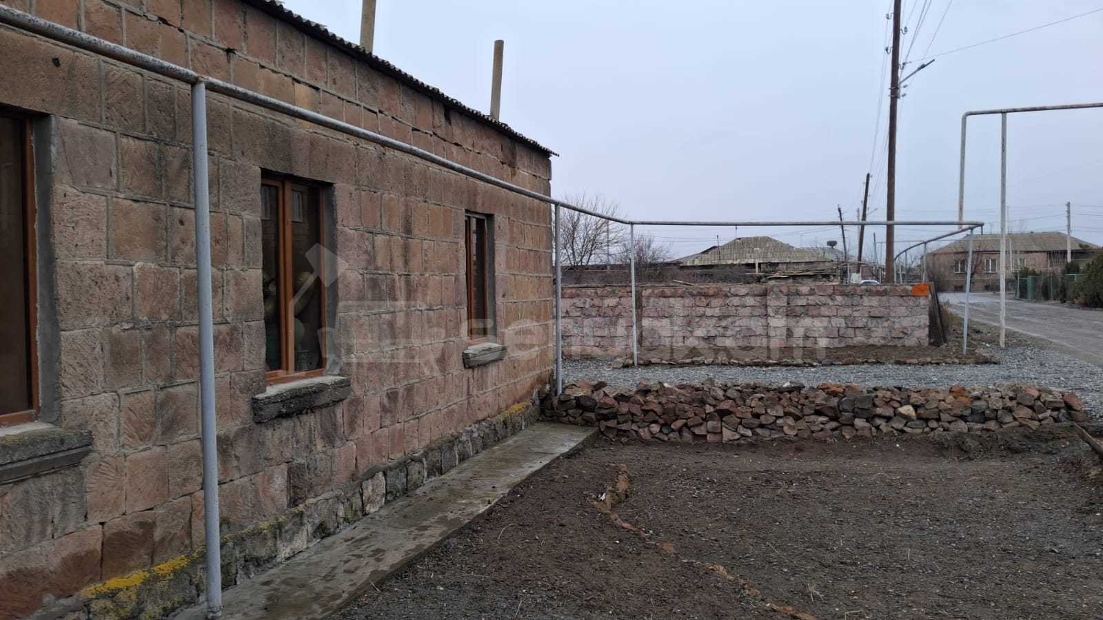 4 Սենյականոց Սեփական Տուն, 185քմ, Նորմալ Վիճակում