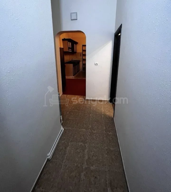 2 Սենյականոց Բնակարան Քարե Շենքում, 56քմ, 1/1 հարկ, Կապիտալ Վերանորոգված, Կահավորված