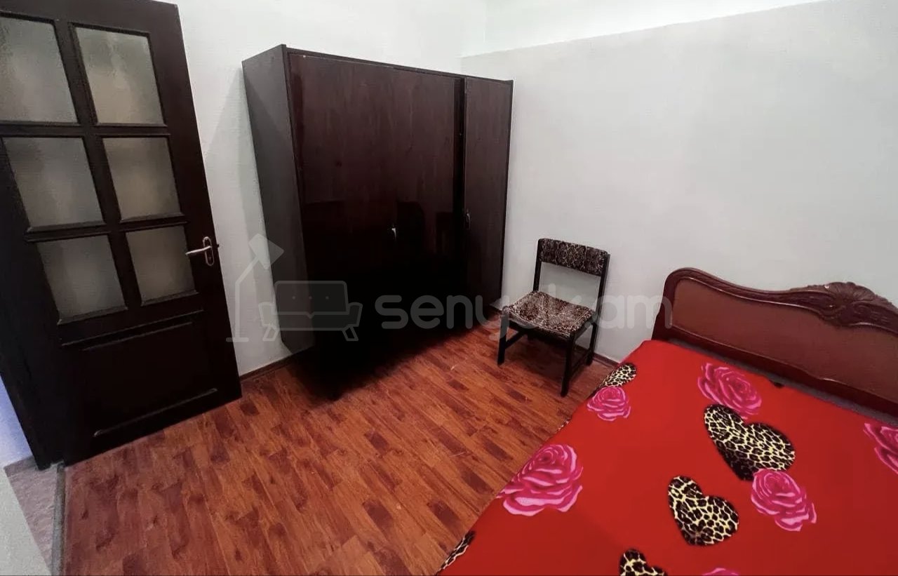 2 Սենյականոց Բնակարան Քարե Շենքում, 56քմ, 1/1 հարկ, Կապիտալ Վերանորոգված, Կահավորված