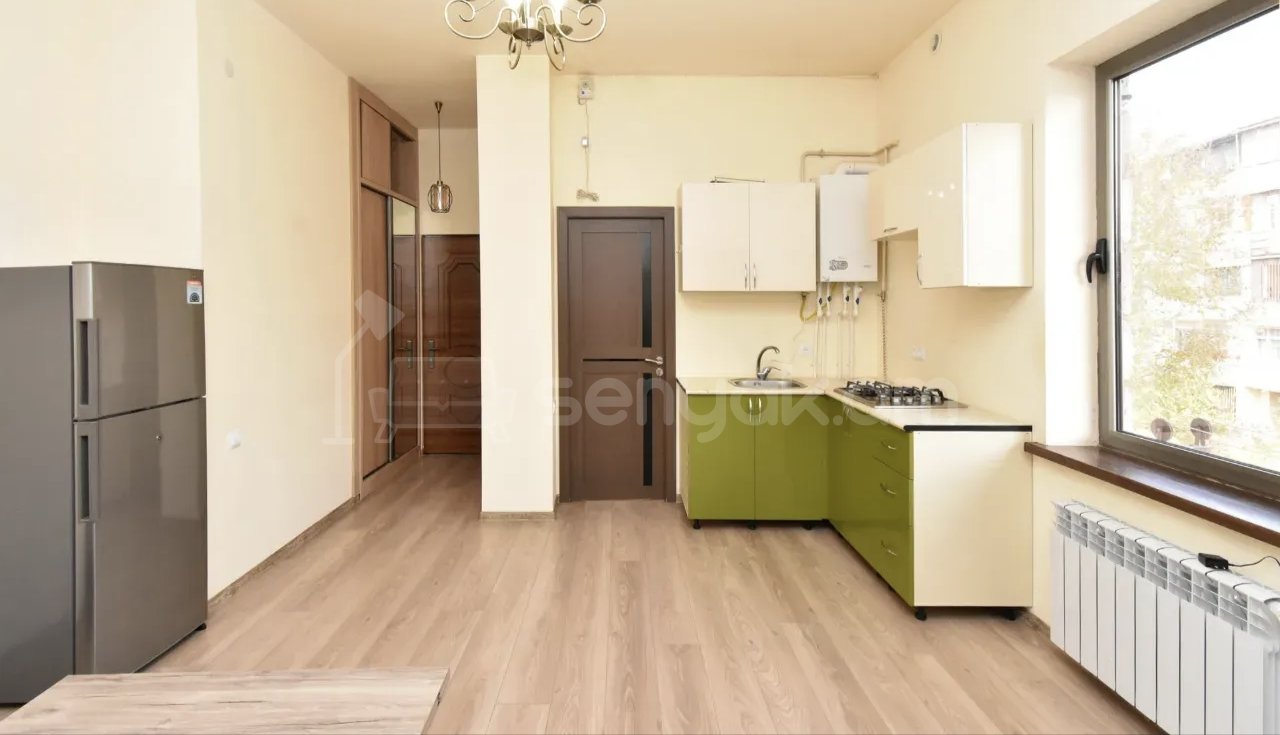 2 Սենյականոց Բնակարան Քարե Շենքում, 54քմ, 2/2 հարկ, Կապիտալ Վերանորոգված, Կահավորված