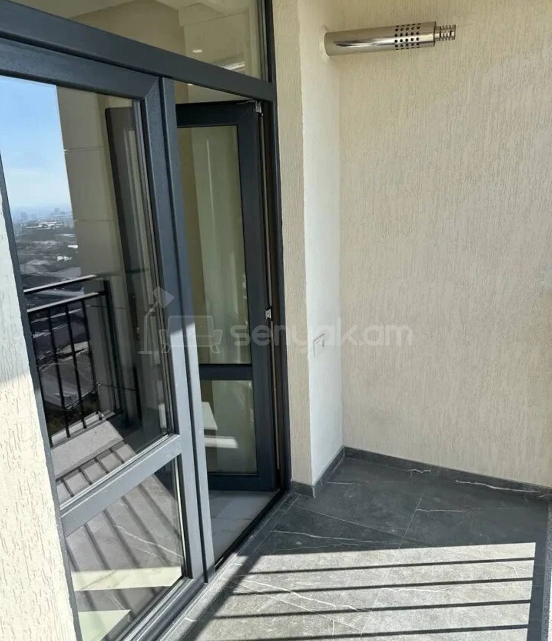 2 Սենյականոց Բնակարան, 60քմ, 11/14 հարկ, Կապիտալ Վերանորոգված, Կահավորված