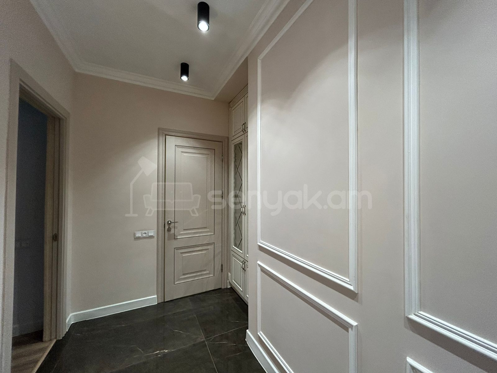 2 Սենյականոց Բնակարան Նորակառույցում, 56քմ, 1/7 հարկ, Դիզայներական Վերանորոգված