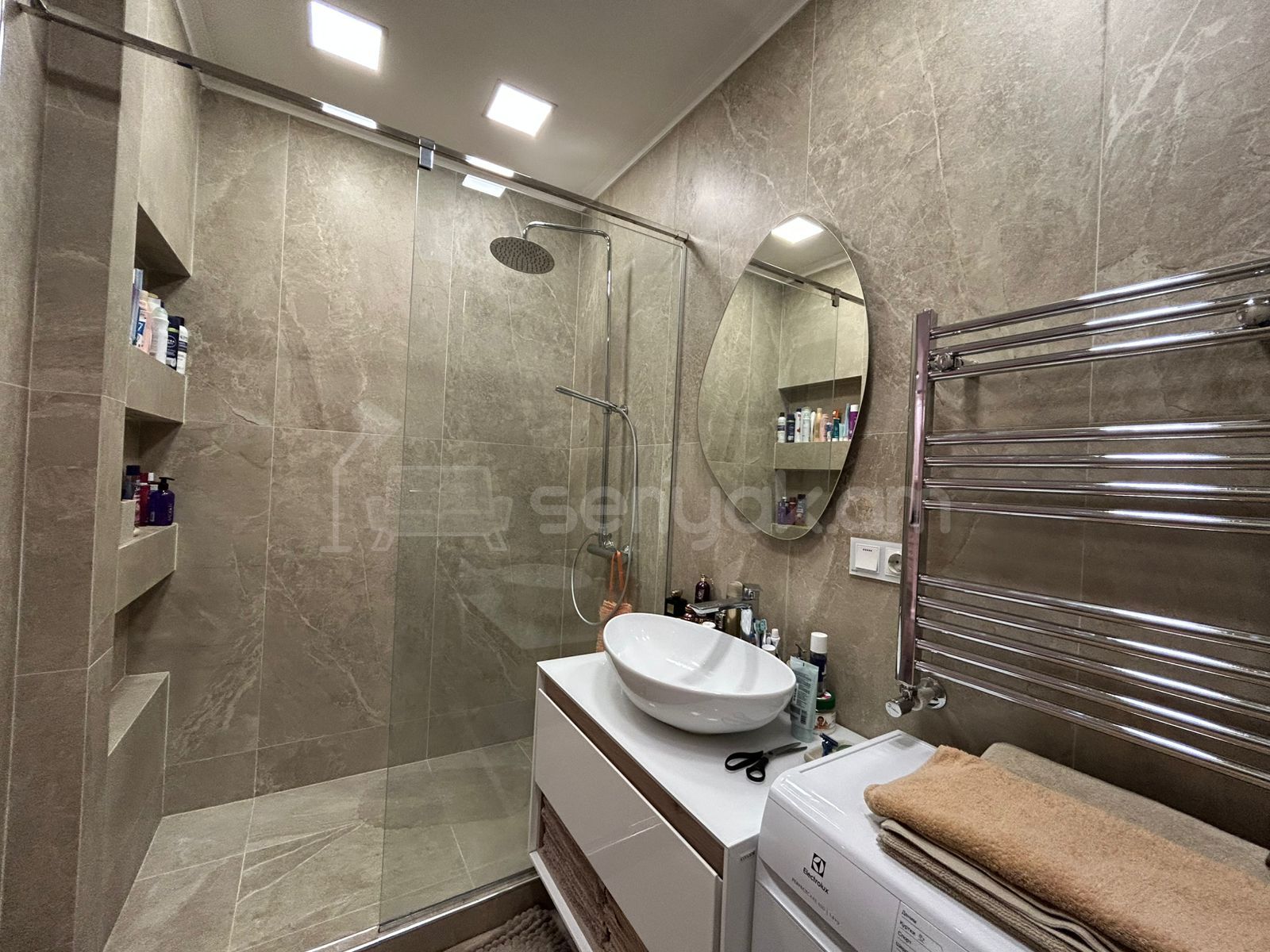 2 Սենյականոց Բնակարան Նորակառույցում, 56քմ, 1/7 հարկ, Դիզայներական Վերանորոգված