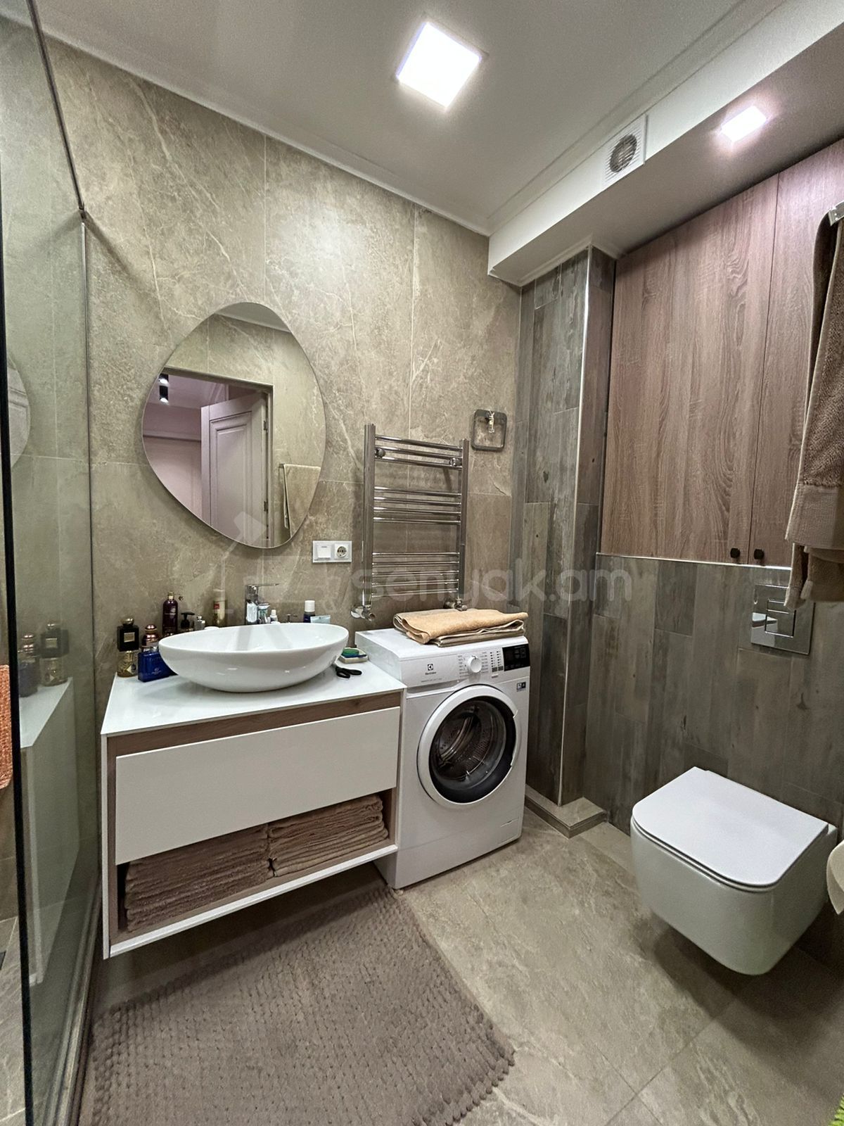 2 Սենյականոց Բնակարան Նորակառույցում, 56քմ, 1/7 հարկ, Դիզայներական Վերանորոգված