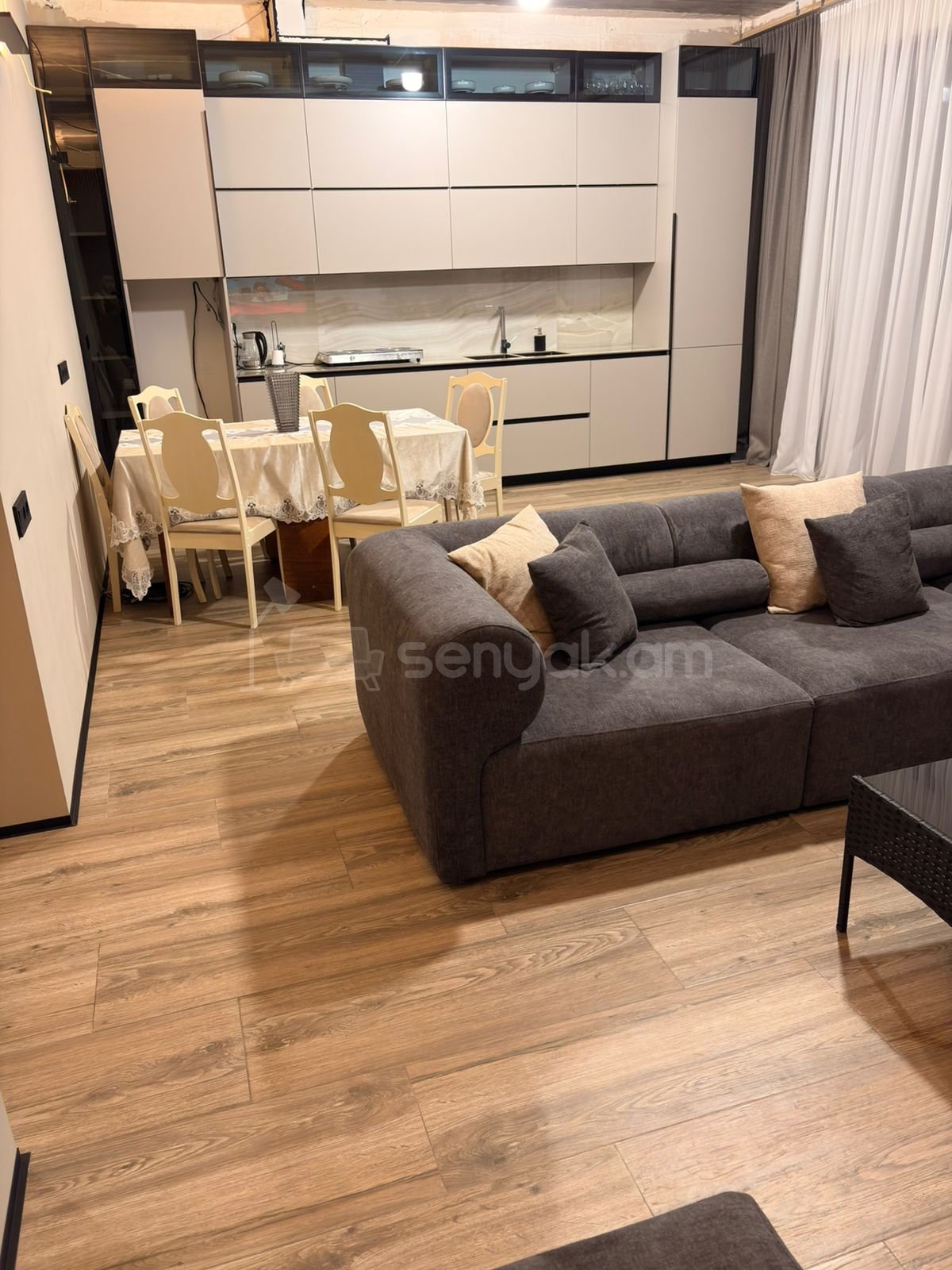 4 Սենյականոց Սեփական Տուն, 100քմ, Կապիտալ Վերանորոգված