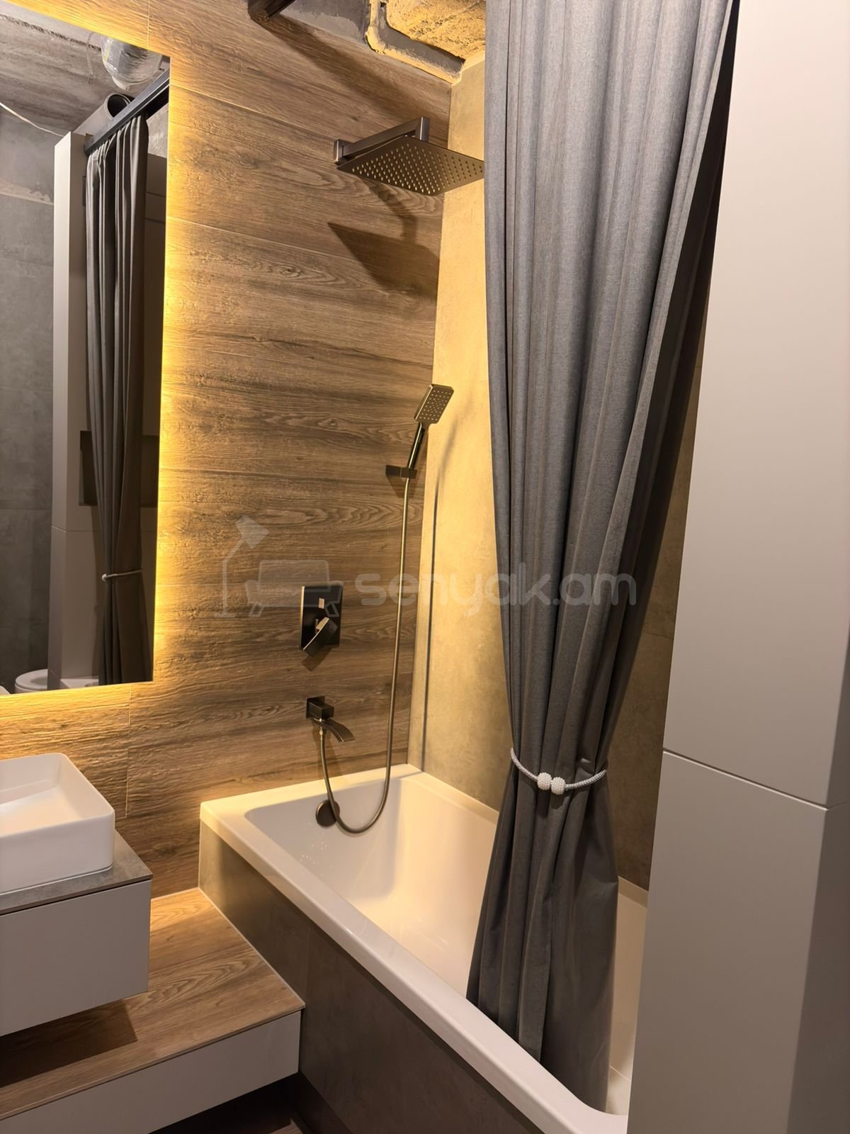 4 Սենյականոց Սեփական Տուն, 100քմ, Կապիտալ Վերանորոգված