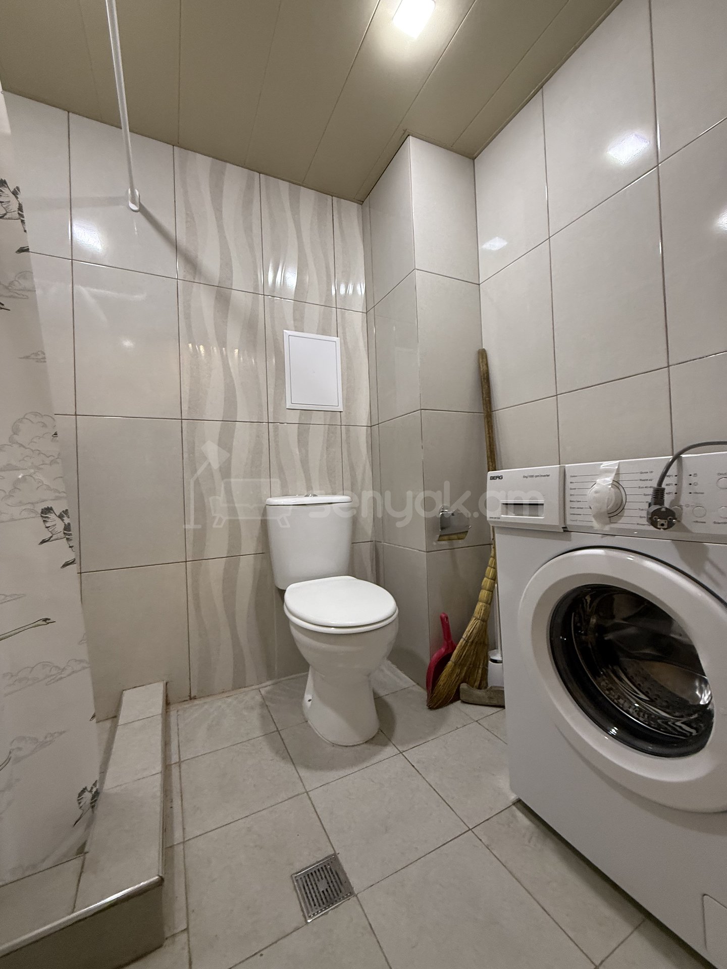 2 Սենյականոց Բնակարան, 42քմ, 2/9 հարկ, Կապիտալ Վերանորոգված, Կահավորված, Արևկող