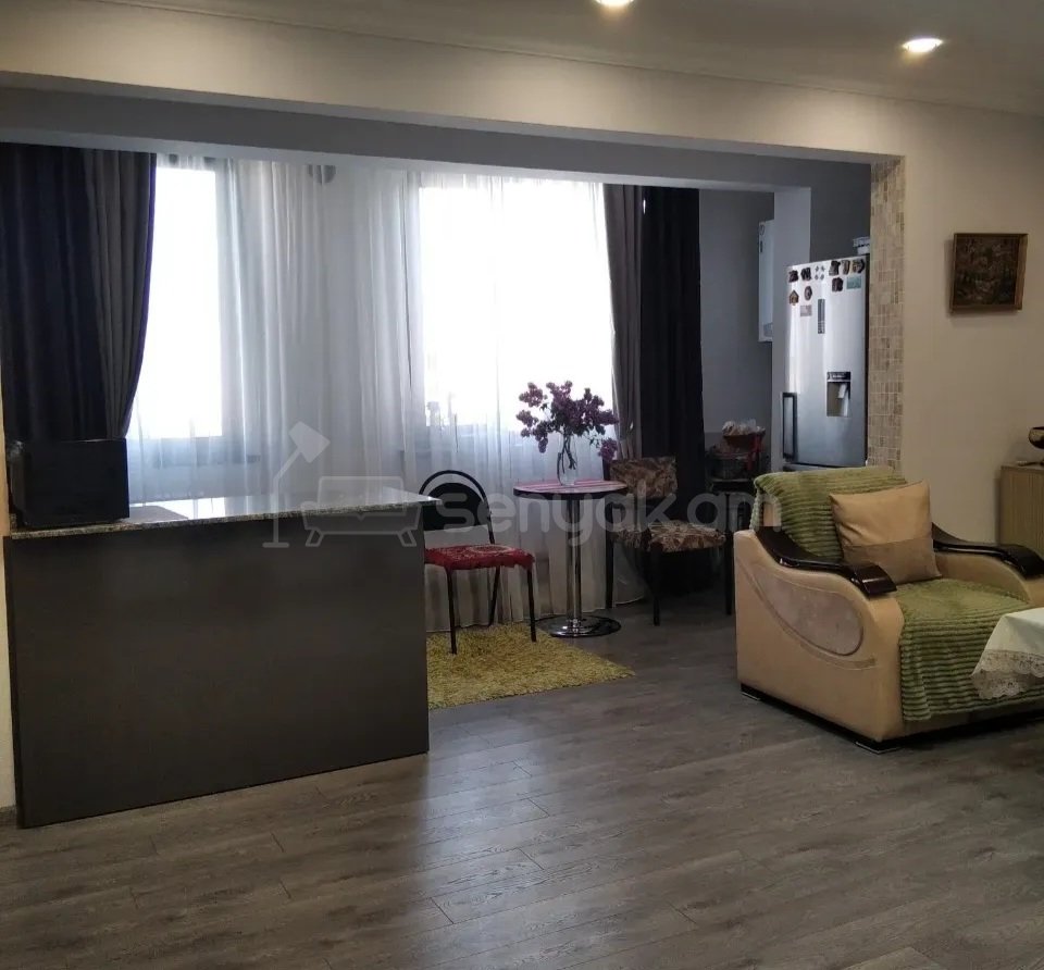 3 Սենյականոց Բնակարան, 76քմ, 4/9 հարկ, Դիզայներական Վերանորոգված