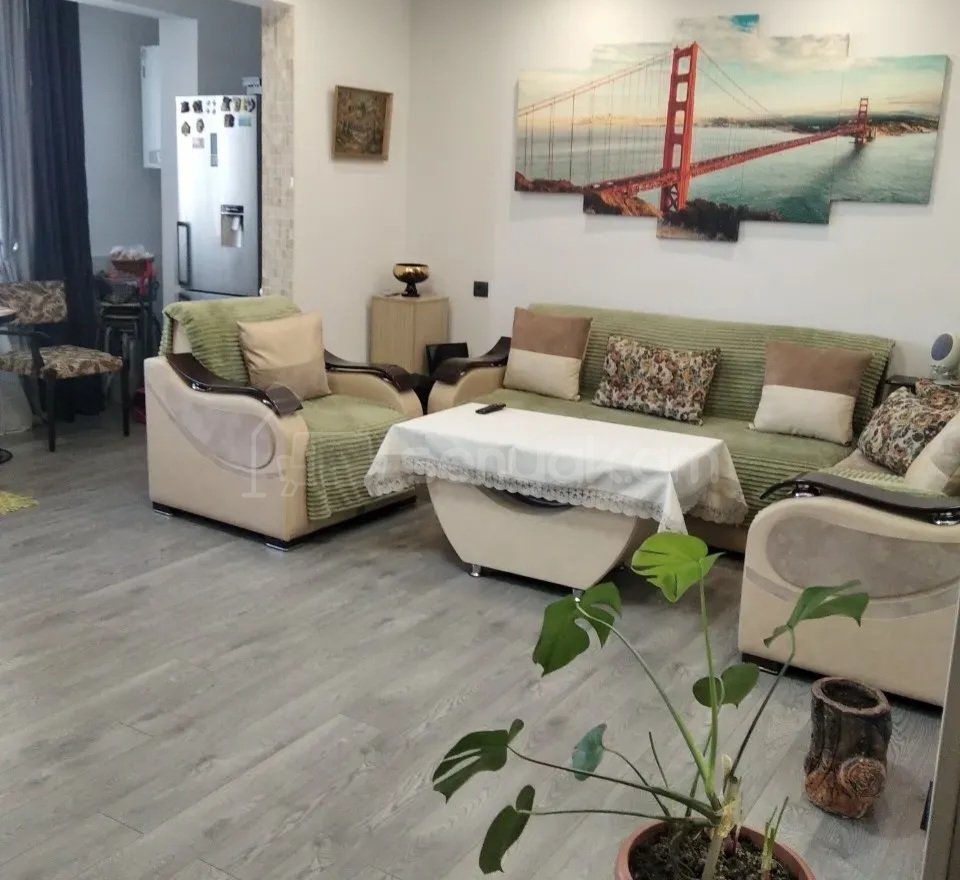 3 Սենյականոց Բնակարան, 76քմ, 4/9 հարկ, Դիզայներական Վերանորոգված