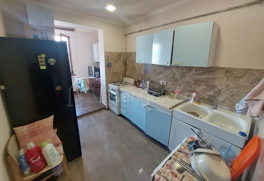 3 Սենյականոց Բնակարան, 61քմ, 5/5 հարկ, Կապիտալ Վերանորոգված