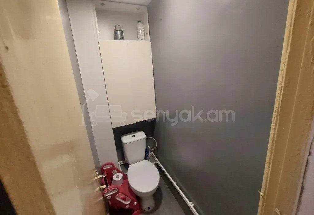 3 Սենյականոց Բնակարան, 61քմ, 5/5 հարկ, Կապիտալ Վերանորոգված