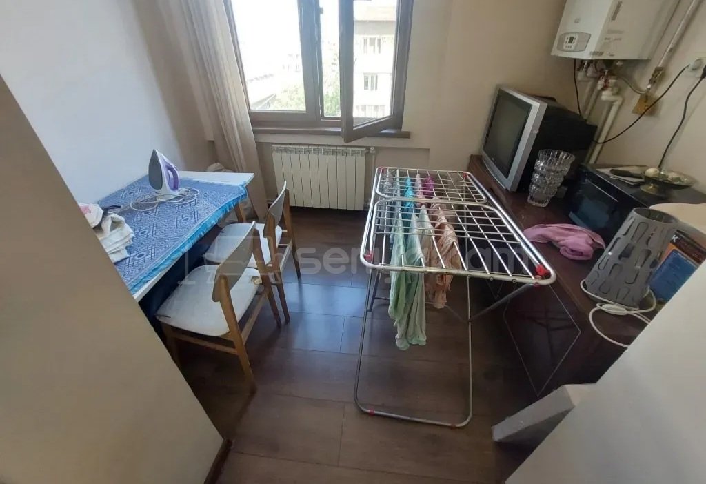 3 Սենյականոց Բնակարան, 61քմ, 5/5 հարկ, Կապիտալ Վերանորոգված