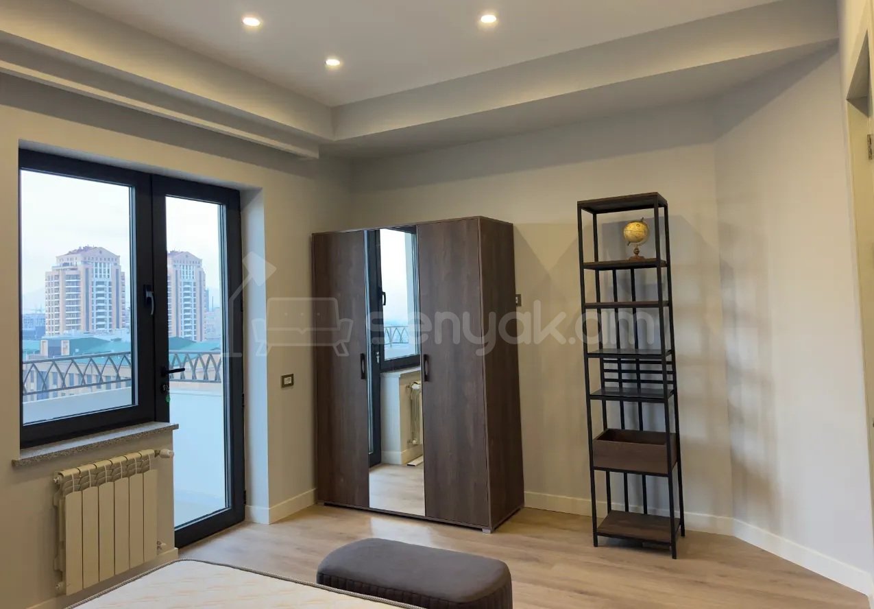 2 Սենյականոց Բնակարան Նորակառույց Քարե Շենքում, 76քմ, 10/15 հարկ, Դիզայներական Վերանորոգված