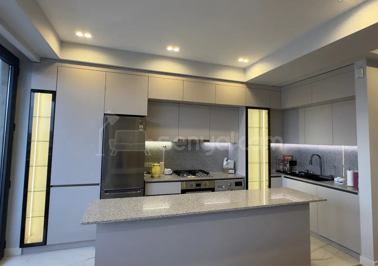 2 Սենյականոց Բնակարան Նորակառույց Քարե Շենքում, 76քմ, 10/15 հարկ, Դիզայներական Վերանորոգված