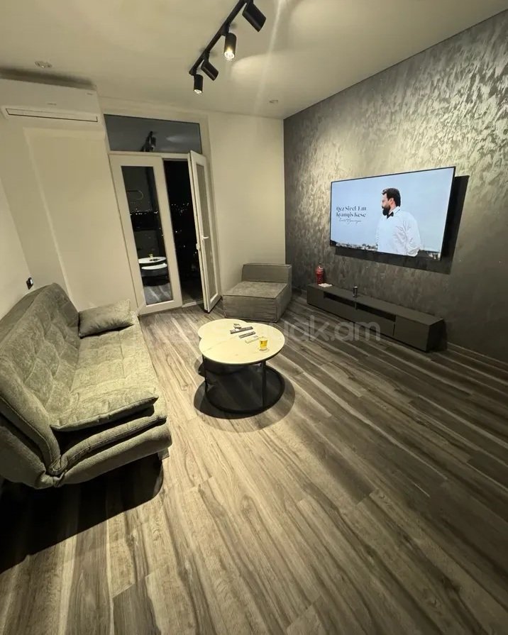 2 Սենյականոց Բնակարան Նորակառույցում, 46քմ, 13/14 հարկ, Դիզայներական Վերանորոգված