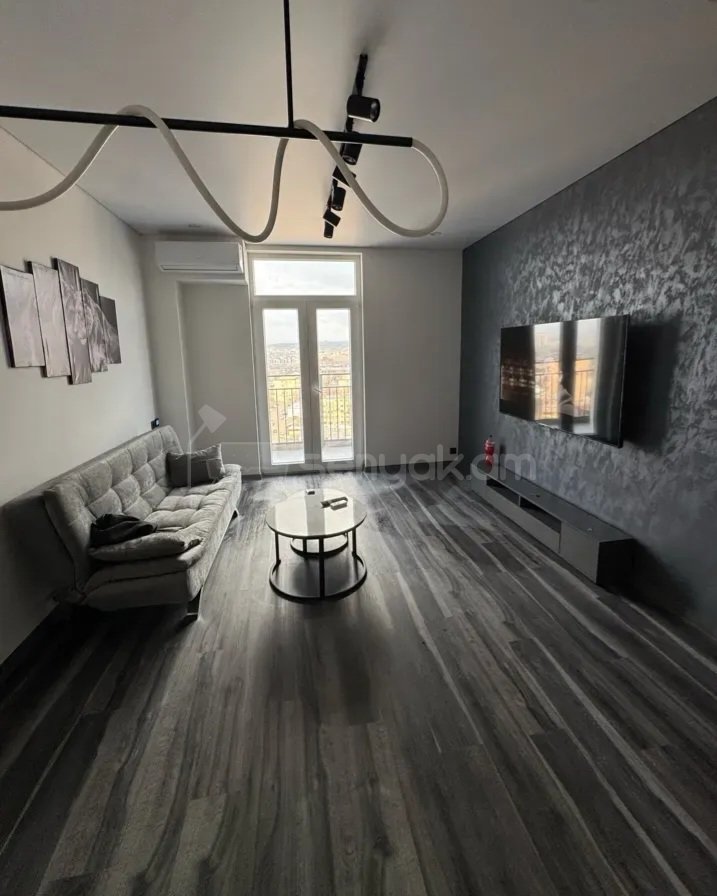 2 Սենյականոց Բնակարան Նորակառույցում, 46քմ, 13/14 հարկ, Դիզայներական Վերանորոգված