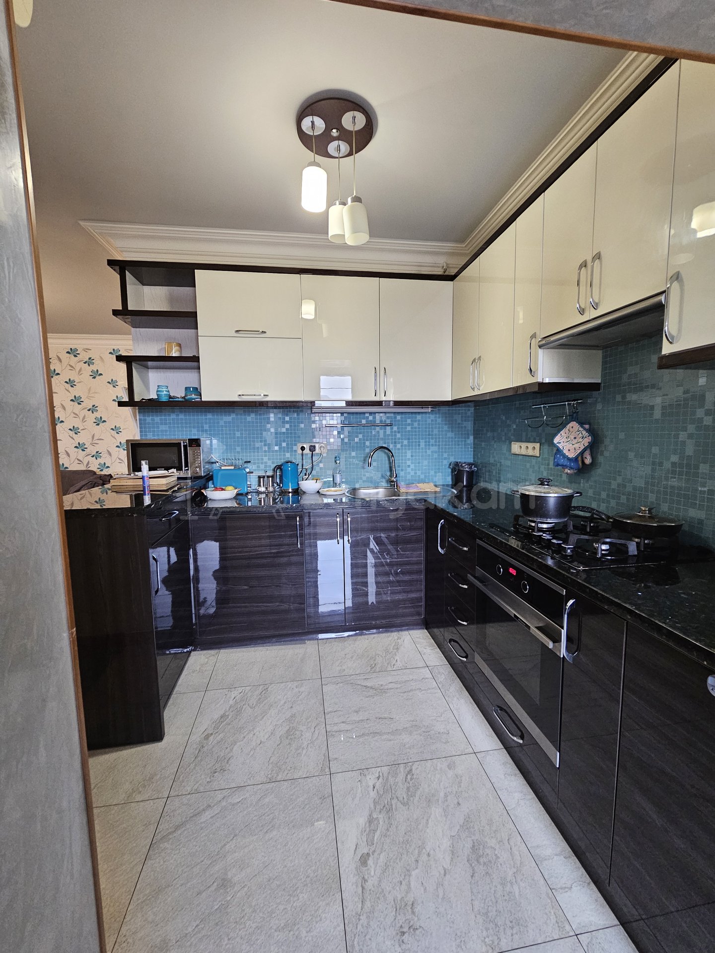 1 Սենյականոց Բնակարան Քարե Շենքում, 42քմ, 2/5 հարկ, Կապիտալ Վերանորոգված