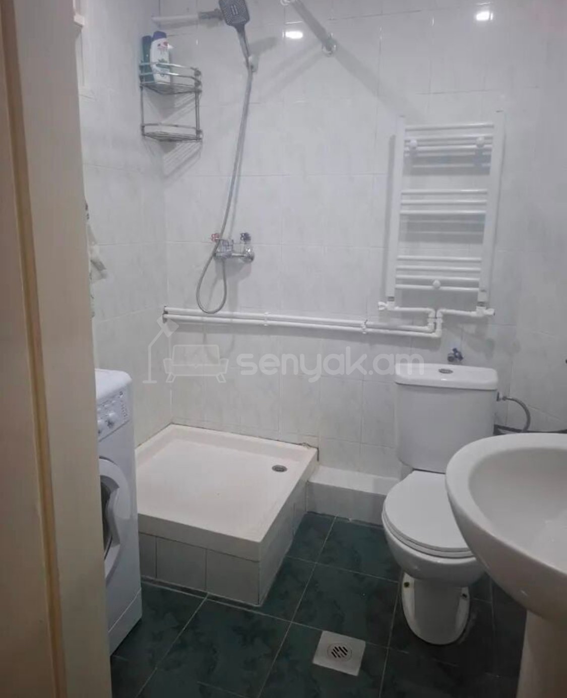 2 Սենյականոց Բնակարան Քարե Շենքում, 56քմ, 2/4 հարկ, Կապիտալ Վերանորոգված, Կահավորված, Արևկող