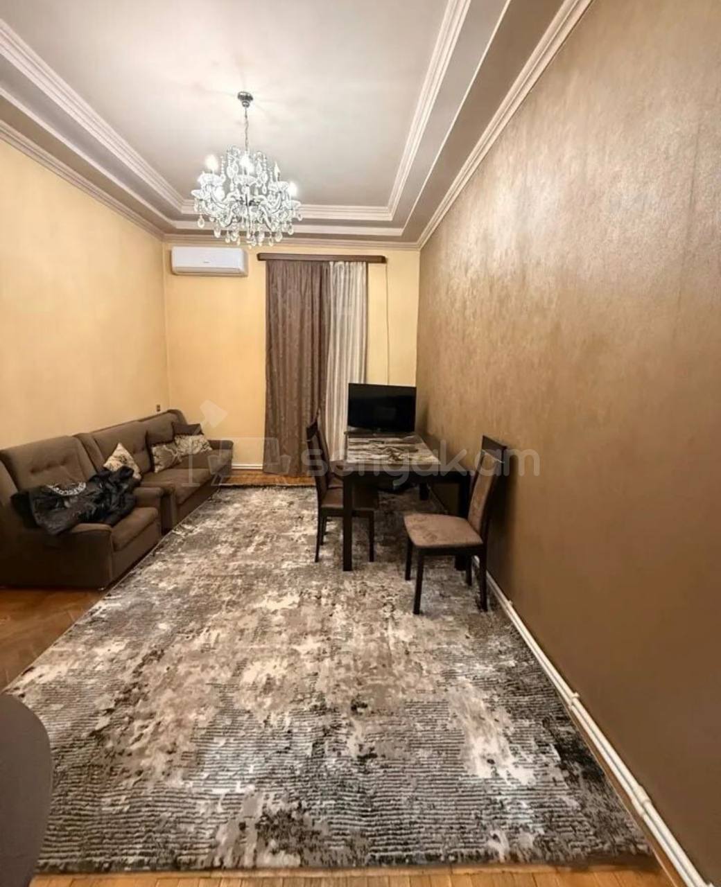 3 Սենյականոց Բնակարան Քարե Շենքում, 68քմ, 2/4 հարկ, Կապիտալ Վերանորոգված, Կահավորված