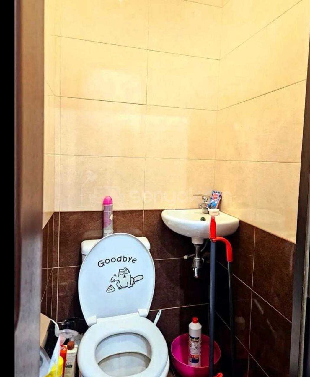 3 Սենյականոց Բնակարան Քարե Շենքում, 68քմ, 2/4 հարկ, Կապիտալ Վերանորոգված, Կահավորված