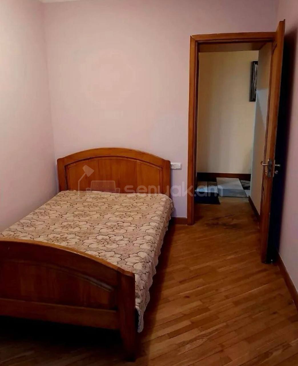 2 Սենյականոց Բնակարան Քարե Շենքում, 52քմ, 2/5 հարկ, Կապիտալ Վերանորոգված, Կահավորված