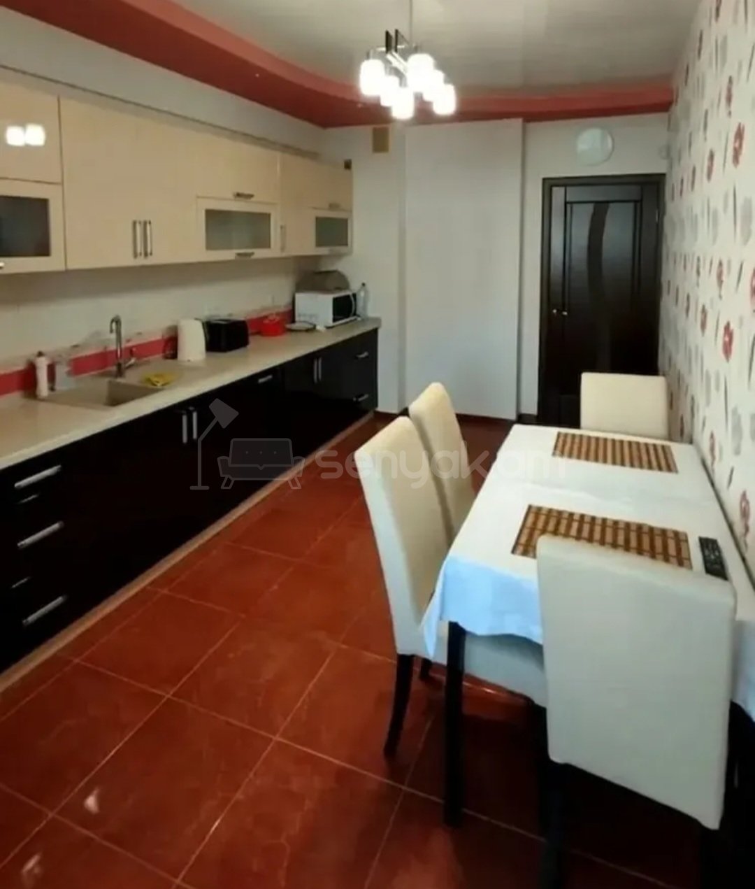 2 Սենյականոց Բնակարան Քարե Շենքում, 52քմ, 3/5 հարկ, Կապիտալ Վերանորոգված, Կահավորված, Արևկող