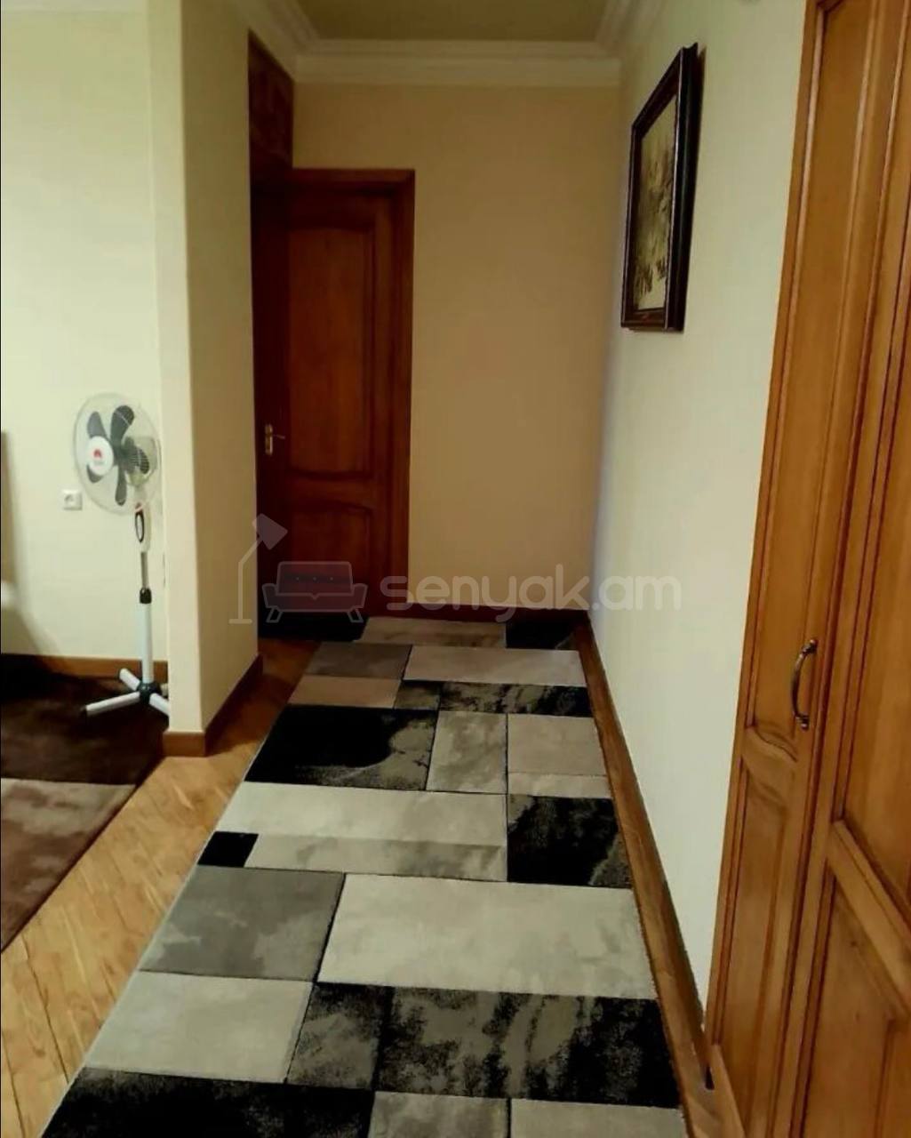 2 Սենյականոց Բնակարան Քարե Շենքում, 52քմ, 2/5 հարկ, Կապիտալ Վերանորոգված, Կահավորված