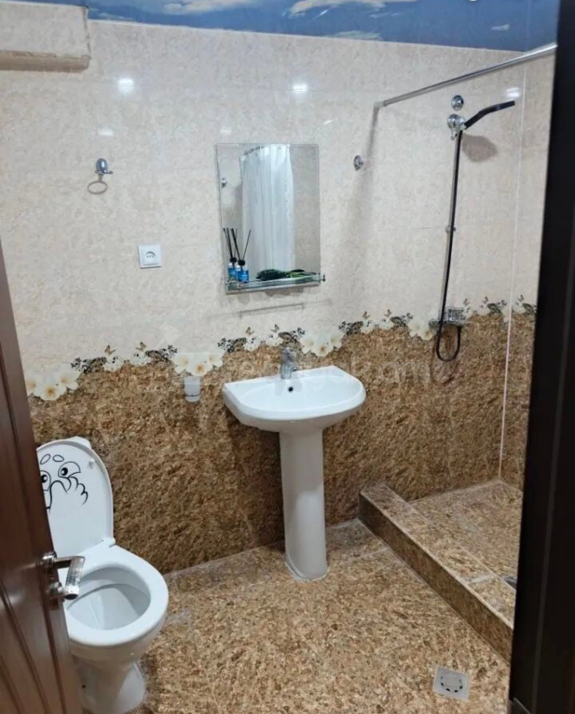 3 Սենյականոց Բնակարան, 100քմ, 8/14 հարկ, Դիզայներական Վերանորոգված, Կահավորված, Արևկող