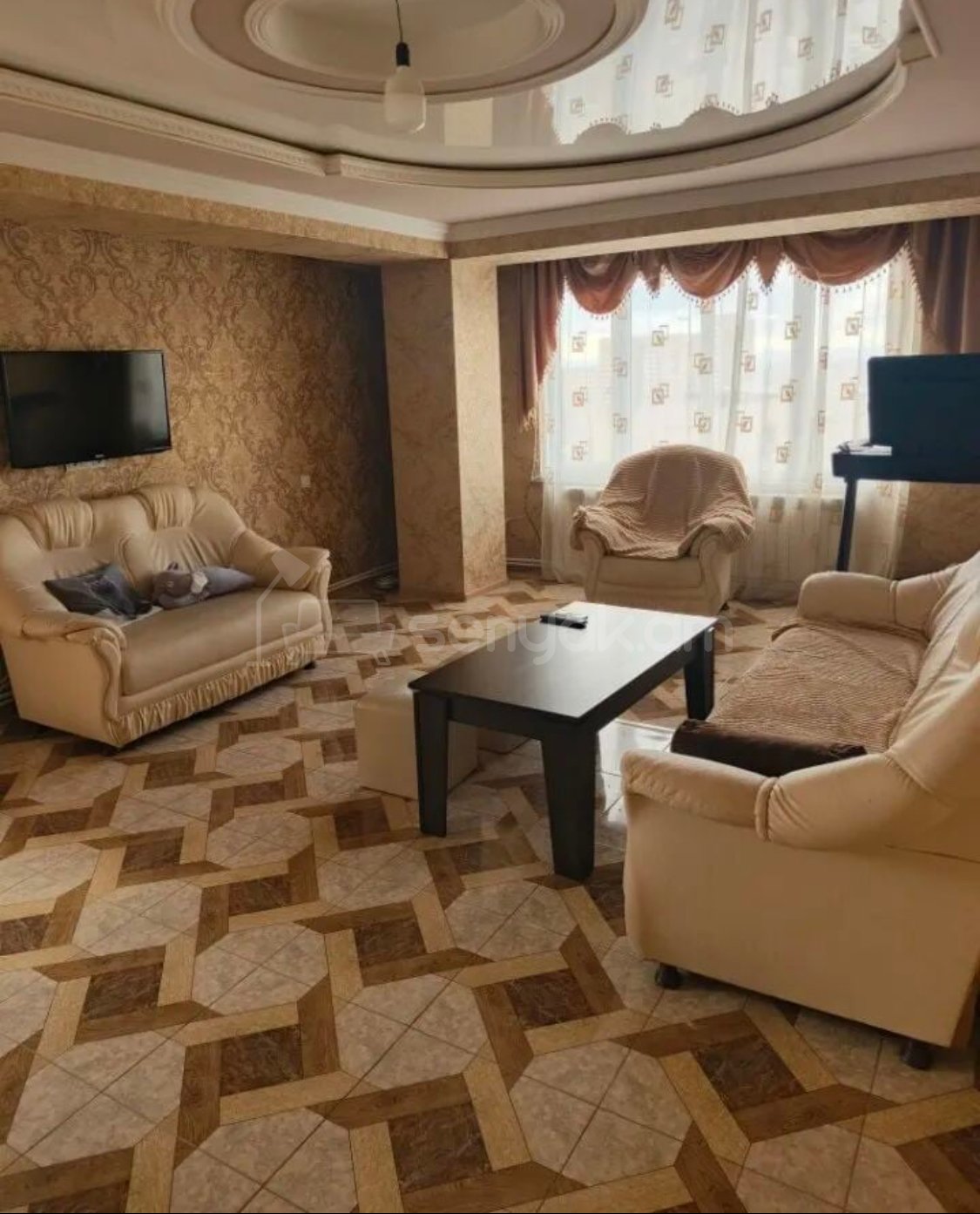 3 Սենյականոց Բնակարան, 100քմ, 8/14 հարկ, Դիզայներական Վերանորոգված, Կահավորված, Արևկող