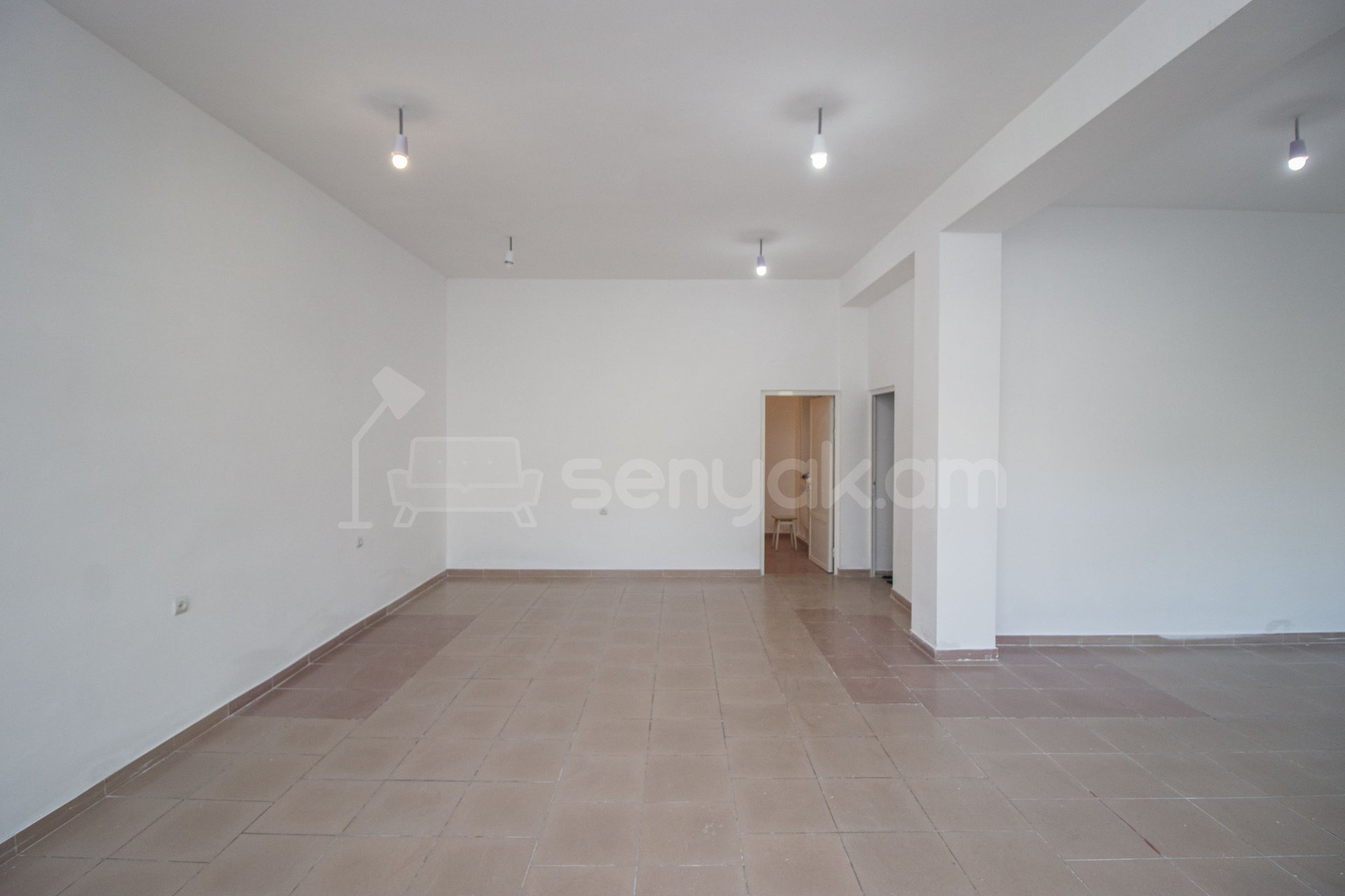 Նորակառույց Օֆիսային Տարածք, 80քմ