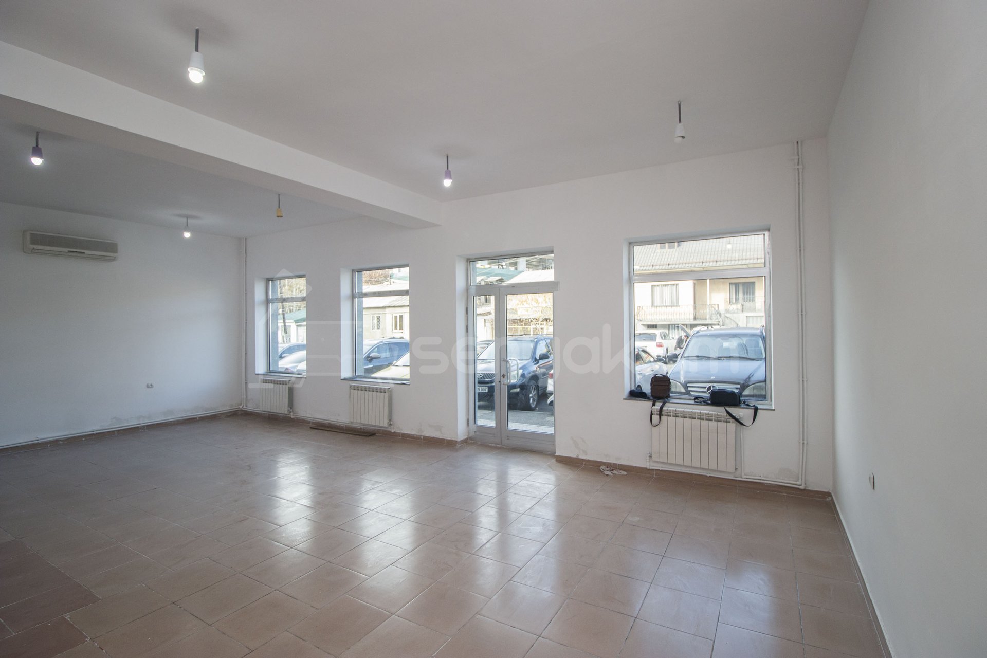 Նորակառույց Օֆիսային Տարածք, 80քմ