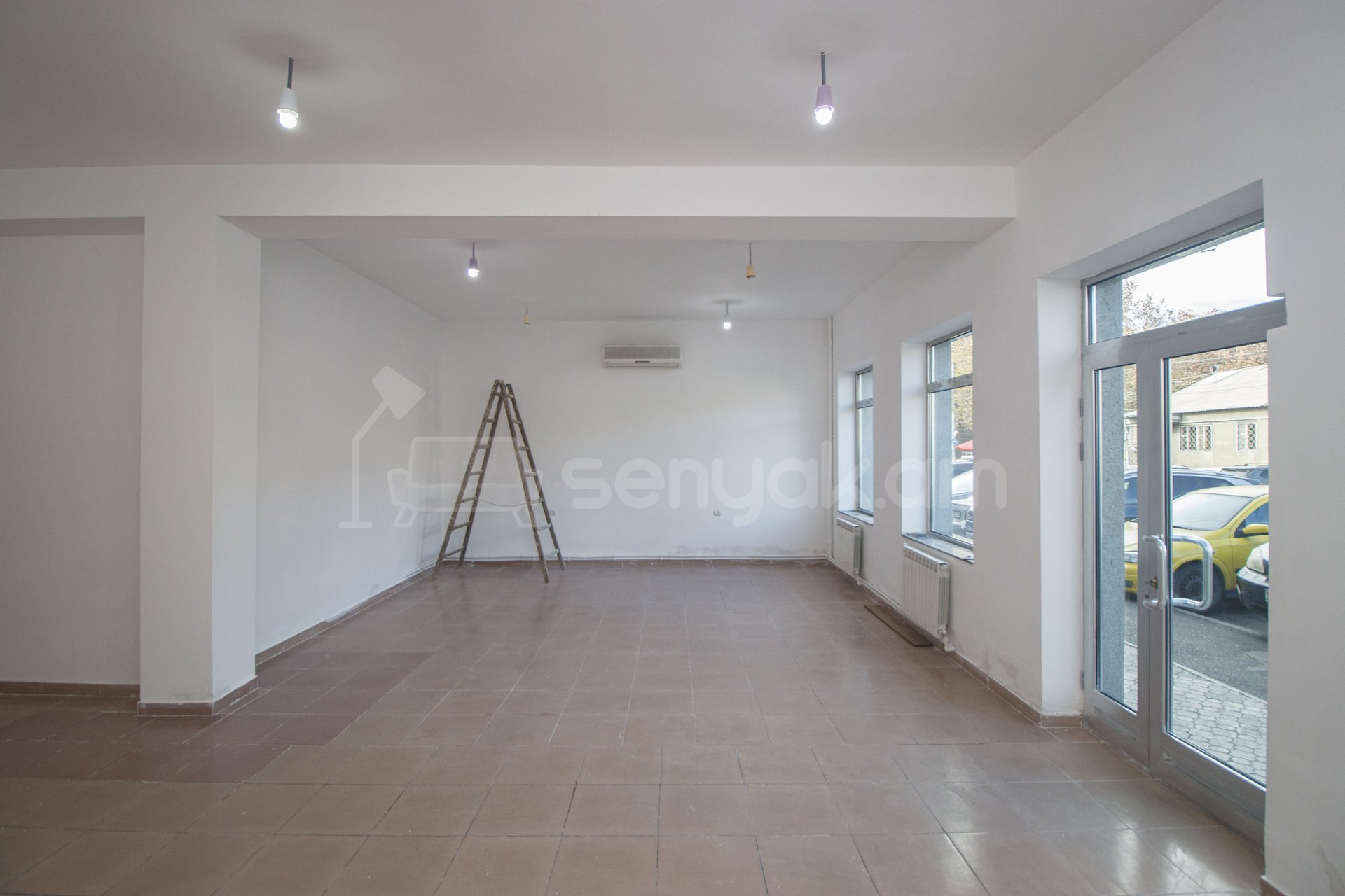 Նորակառույց Օֆիսային Տարածք, 80քմ