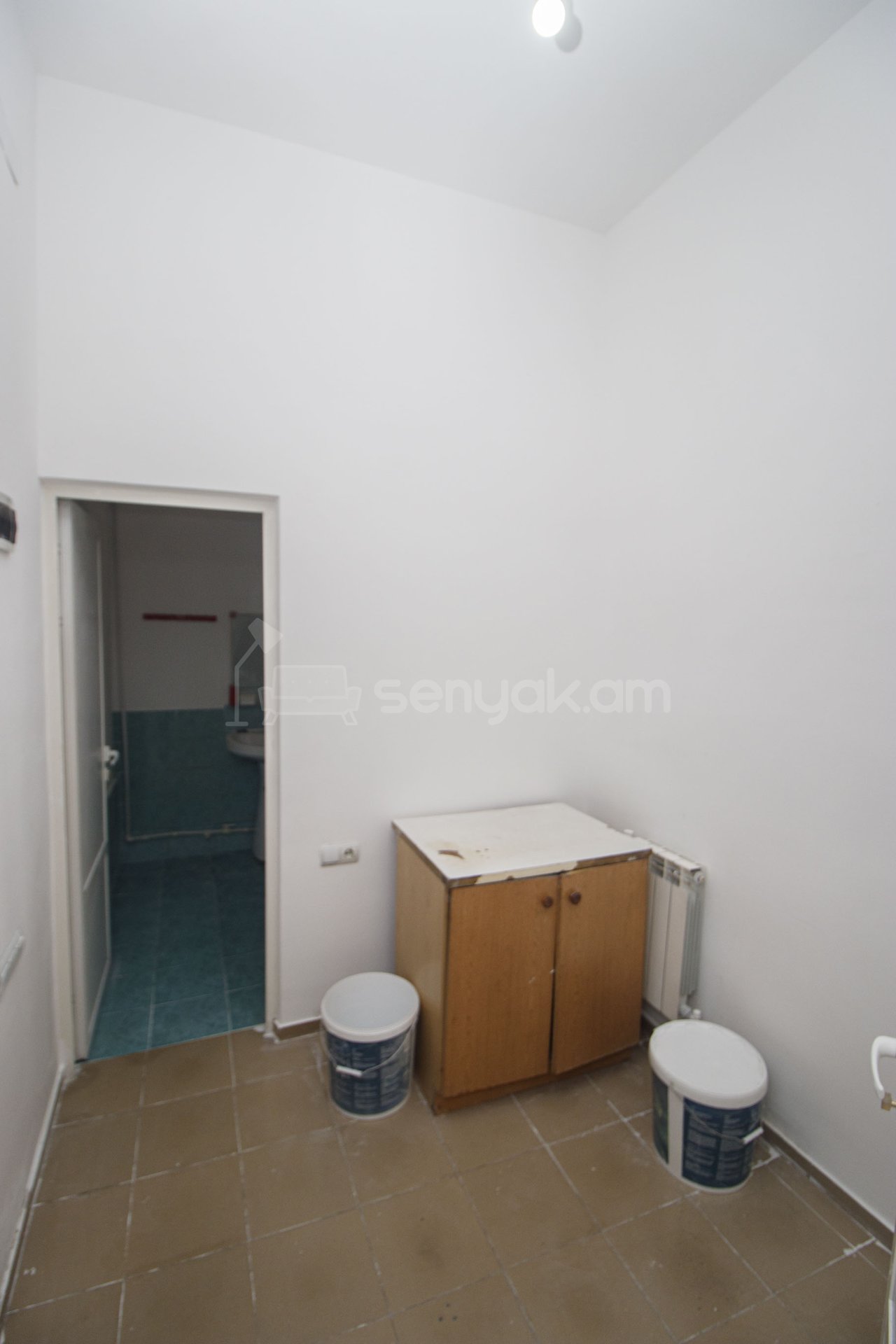 Նորակառույց Օֆիսային Տարածք, 80քմ