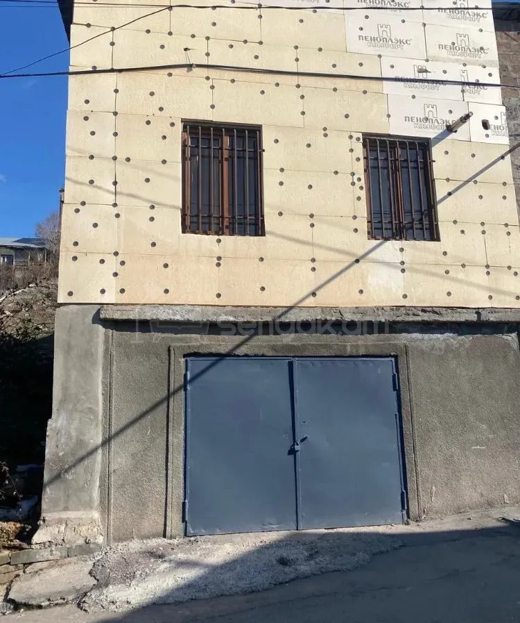 3 Սենյականոց Սեփական Տուն, 98քմ, Կապիտալ Վերանորոգված, Ավտոտնակով